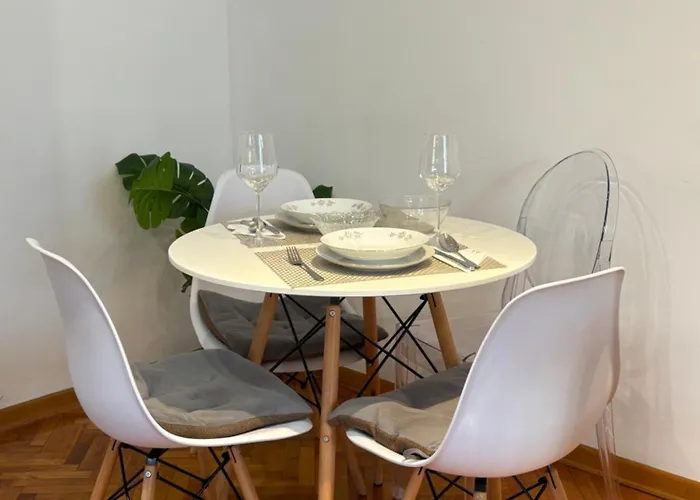 Sasha 3 - Free Parking Belgrado