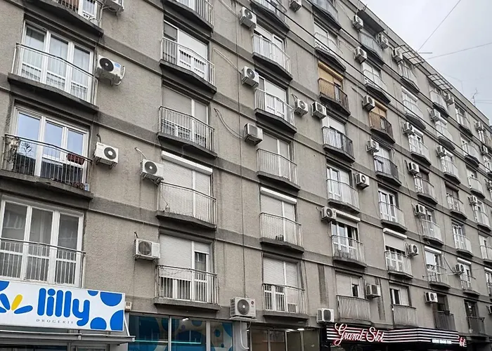 Sasha 3 - Free Parking Appartement *